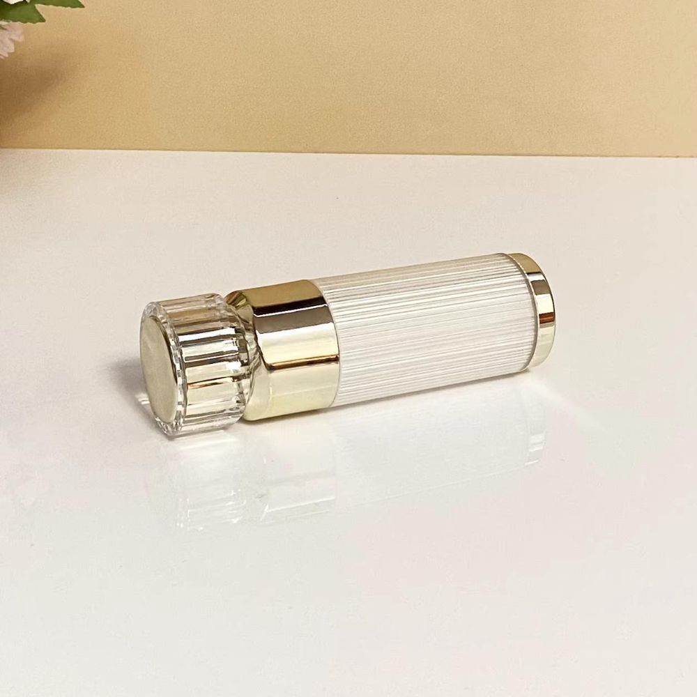 Hervulbare crèmepot Niet-gifti - Luxury Skincare Packaging recensie en prijs