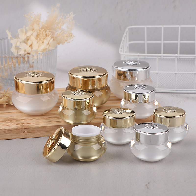 Acryl lege reiscrèmepotten 5/1 - Luxury Skincare Tools recensie en prijs