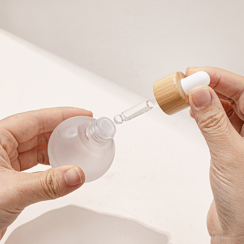 20/30 ml Balvormige Druppelaar - Luxury Skincare Packaging recensie en prijs